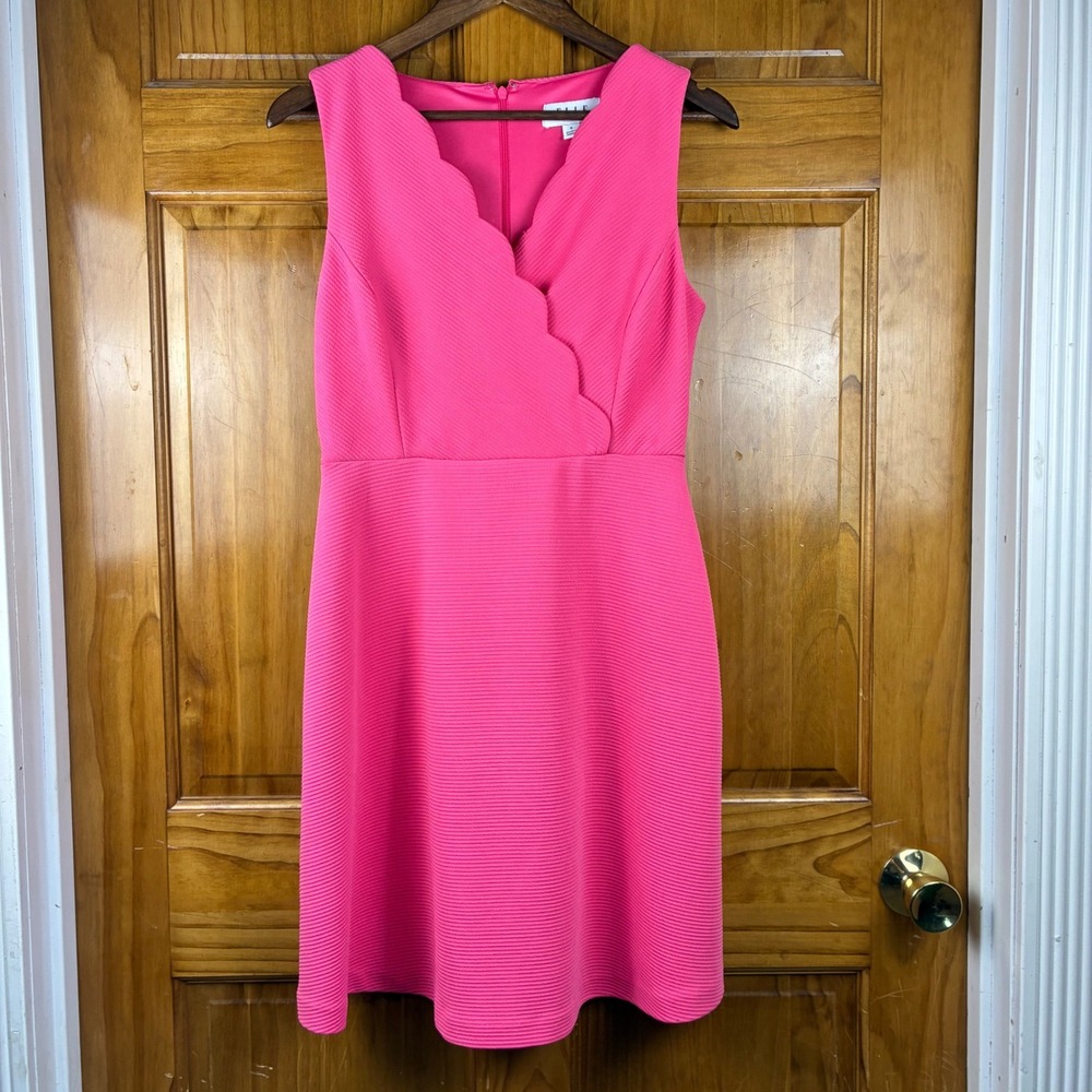 Elle Hot Pink Ribbed Scalloped V-Neck Fit & Flare Dress Sz 6 Barbiecore Girly